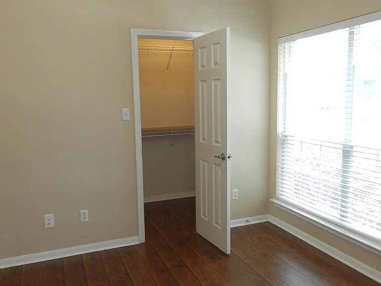 613 Hickory Run Dr — Photo 20