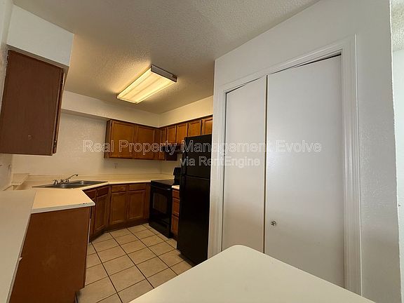 4th image of 533 W Guadalupe Rd Unit 1105