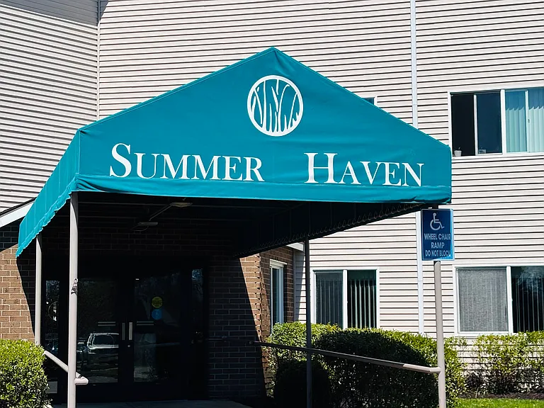 Summer Haven — Photo 2