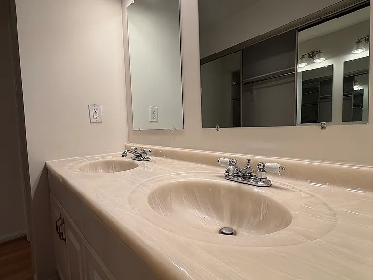 10404 Parthenon Ct — Photo 20