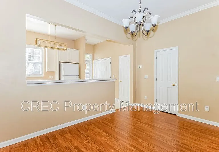105 Barberry St — Photo 38