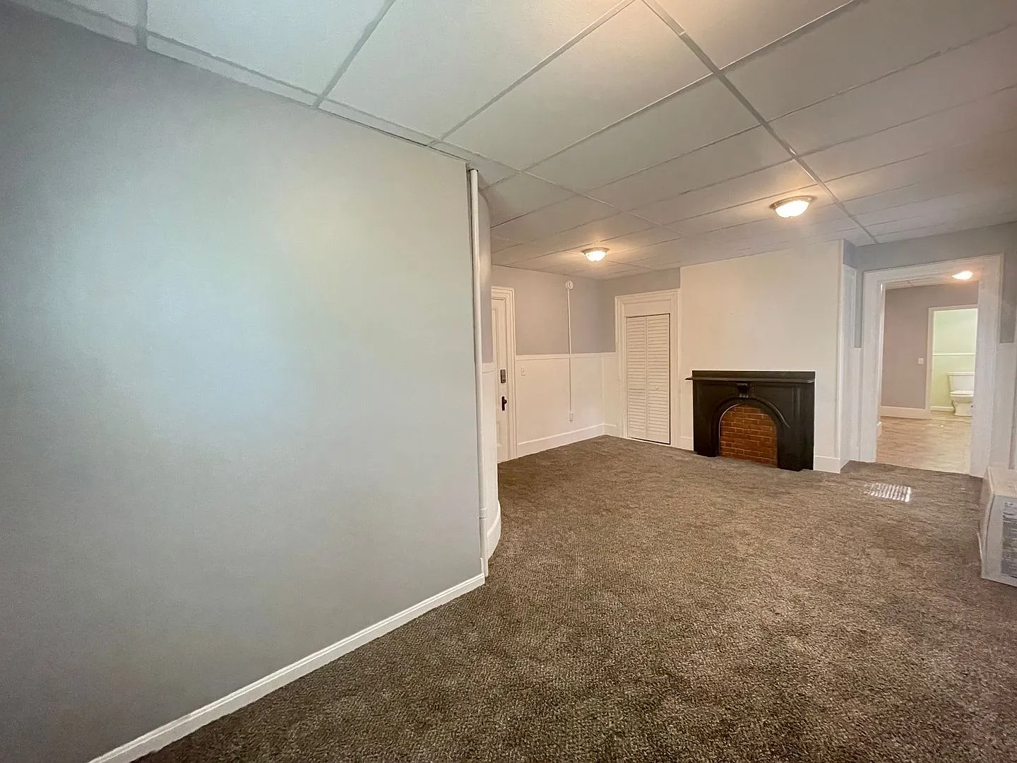 18 Brook St — Photo 3