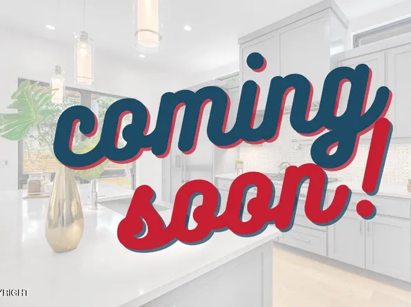 3144 Donington Dr, Anchorage, AK 99504