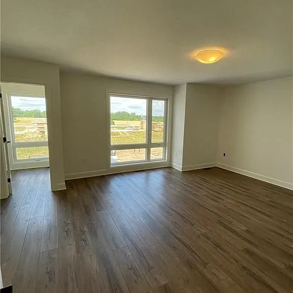 175 Doan Dr #105 — Photo 10