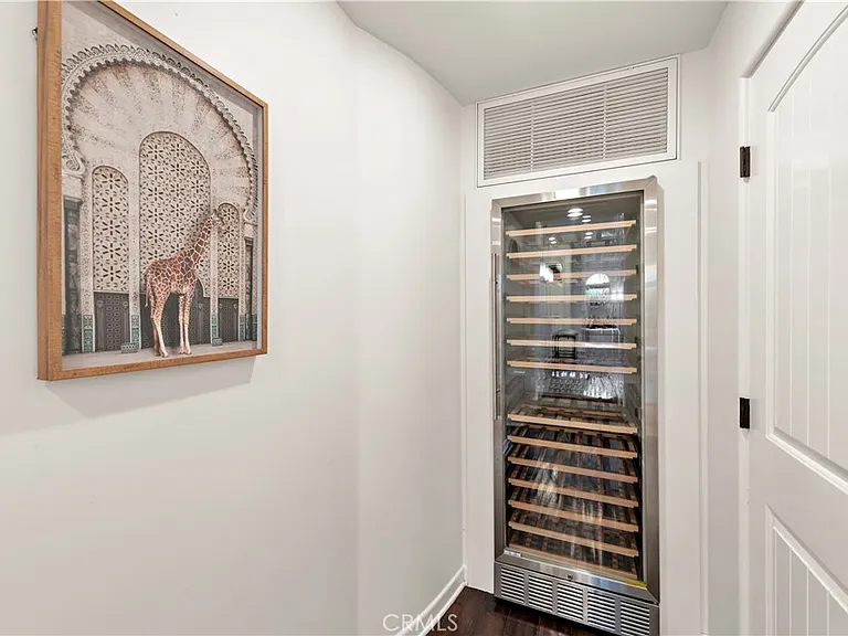 432 Acacia Ave — Photo 10