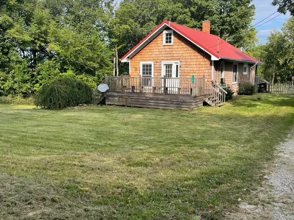 3992 Barber Rd, Hastings, MI 49058