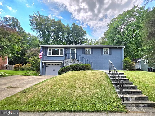 8300 Beech Tree Rd Photo 1