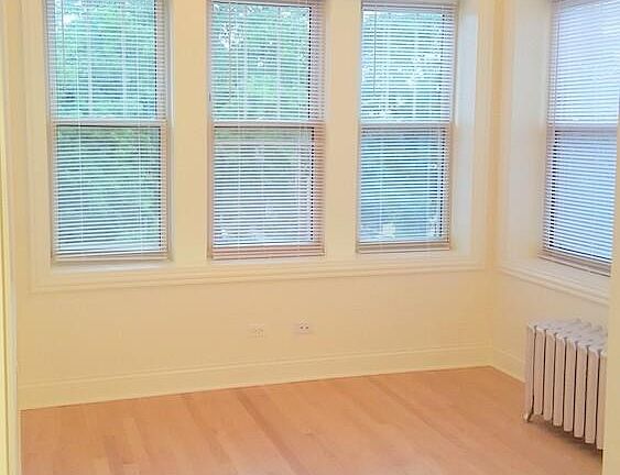 5th image of 4867 N Washtenaw Ave #2F