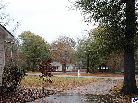 3rd image of 5034 College Lake Dr