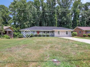 3220 Betty Cir, Decatur, GA 30032