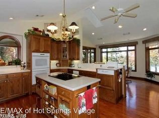 49 Saldana Way, Hot Springs Village, AR 71909