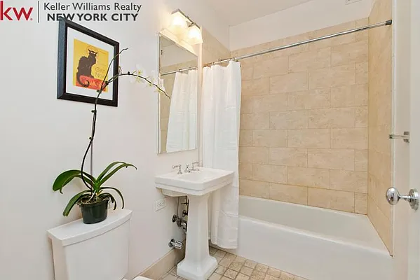 Sold by Keller Williams NYC | media 8