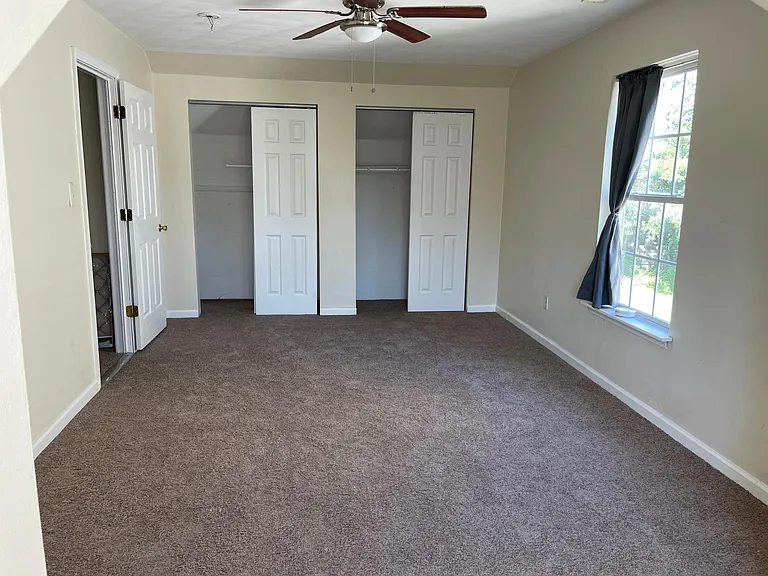 1517 Eagleton Ln — Photo 12