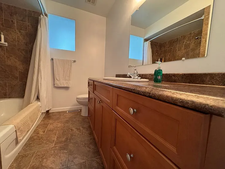 21946 Cliff Pl — Photo 14