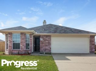 240 Amherst Dr, Forney, TX 75126