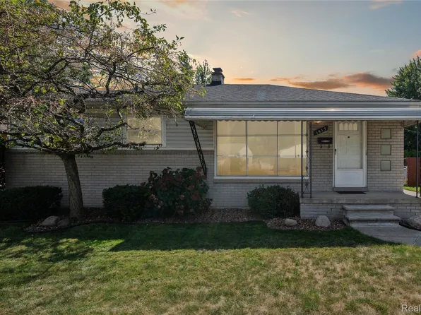 1623 Mayflower Ave, Lincoln Park, MI 48146