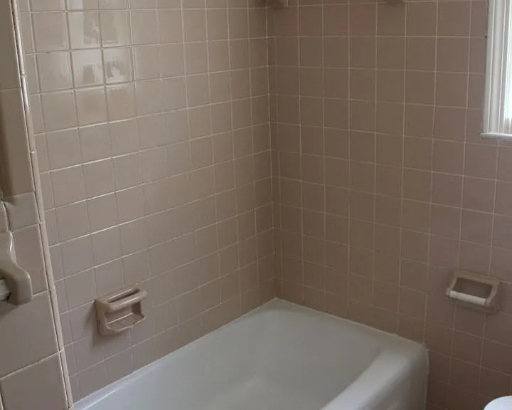 210 Cochran Rd — Photo 9