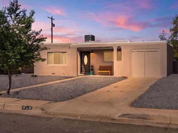 917 California St SE, Albuquerque, NM 87108