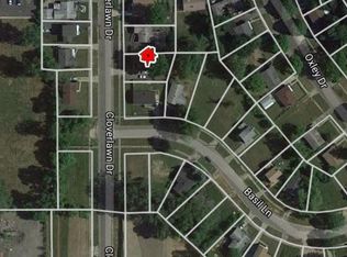 5506 Cloverlawn Dr, Flint, MI 48504