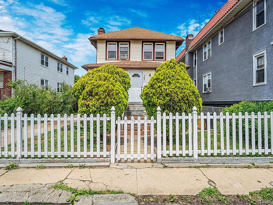 1st image of 2706 Deerfield Road