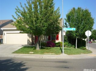10047 Waterfield Dr, Elk Grove, CA 95757