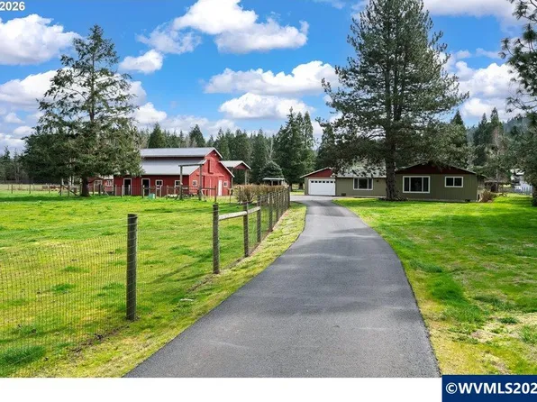 16454 S Highway 211, Molalla, OR 97038