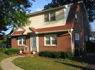 2130 Hobson Rd, Lancaster, PA 17602