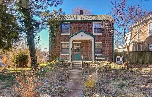 1501 N Washington Ave Photo 1