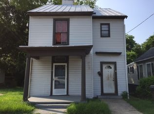 736 Colquhoun St, Danville, VA 24541
