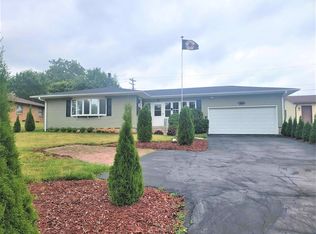 628 4th Ave, Dixon, IL 61021