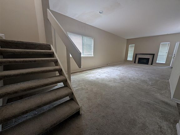 5th image of 1653 Prairie Mark Ln