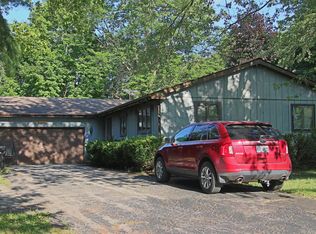 32525 N Bacon Rd, Grayslake, IL 60030