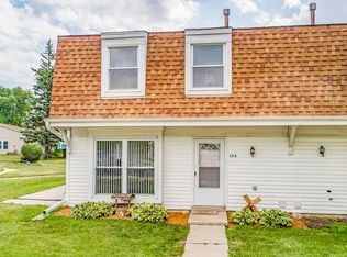 13K Fernwood Dr #13K, Bolingbrook, IL 60440