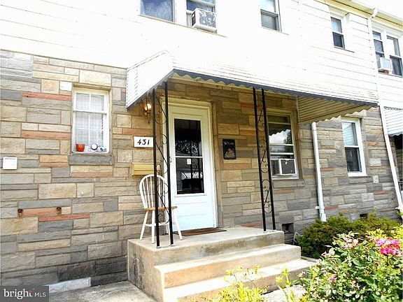 2nd image of 431 S Andrews Ave