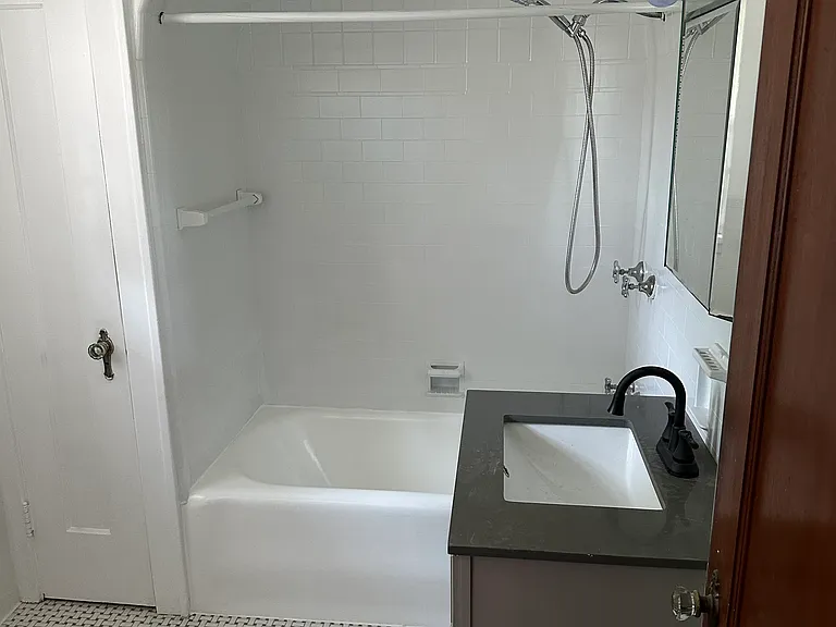1314 Norwood Ave — Photo 7