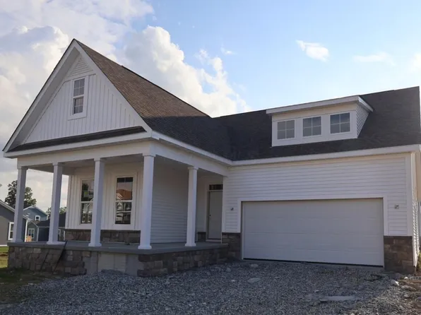 412 Fannin Dr, Pataskala, OH 43062