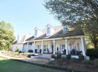 1003 Charleston Blvd, Tupelo, MS 38801