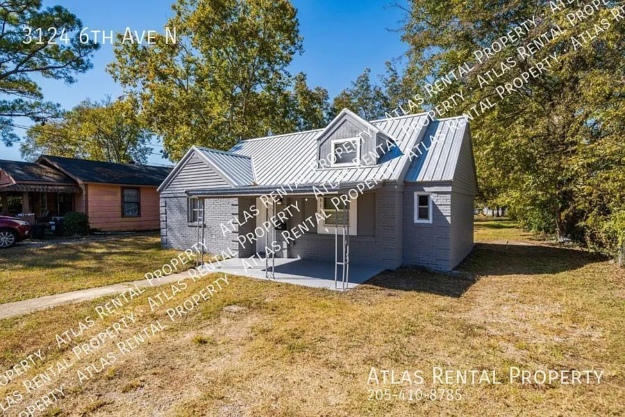 Charming Fairy-Tale Cottage in Bessemer Newly Renovated Gem! — Photo 2