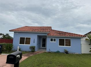 749 SW 99th Court Cir, Miami, FL 33174