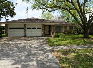 1300 McDermott Dr, Morgan City, LA 70380