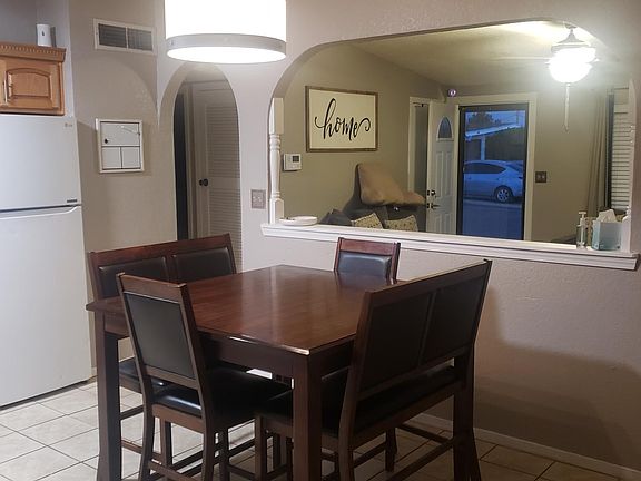 3rd image of 10624 Teresa Pl