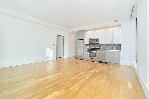 Rented by Living New York | media 44