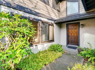 11811 Stendall Dr N, Seattle, WA 98133