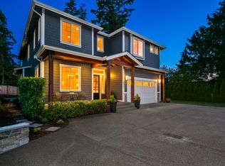 4821 Island Crest Way, Mercer Island, WA 98040