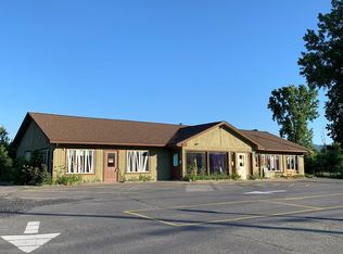 187 Pleasant St, Keeseville, NY 12944