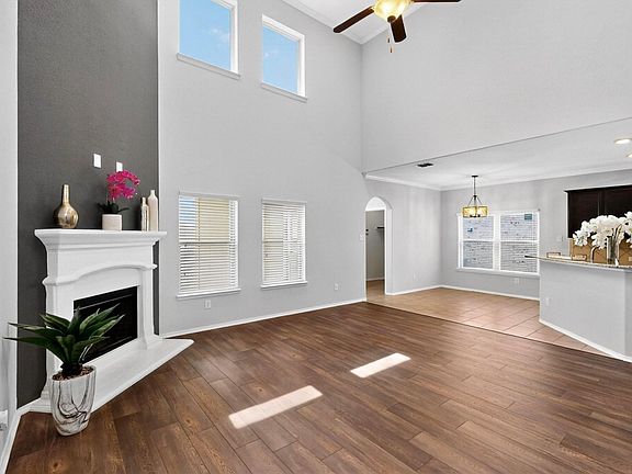 Open concept living room and kitchen