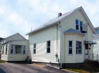 29 Magdalene St, Providence, RI 02909