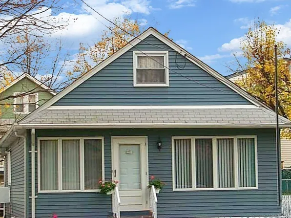 327 Keller Avenue, Elmont, NY 11003