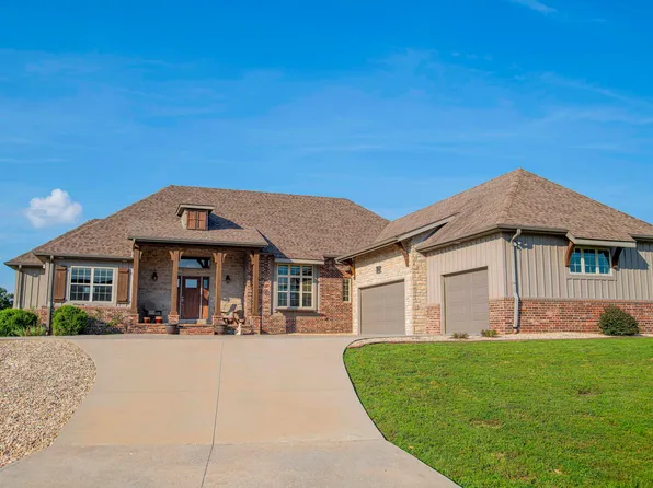 322 Sunset Drive, Saddlebrooke, MO 65630