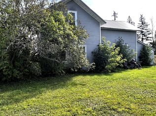 1019 Hancock St, Cheboygan, MI 49721